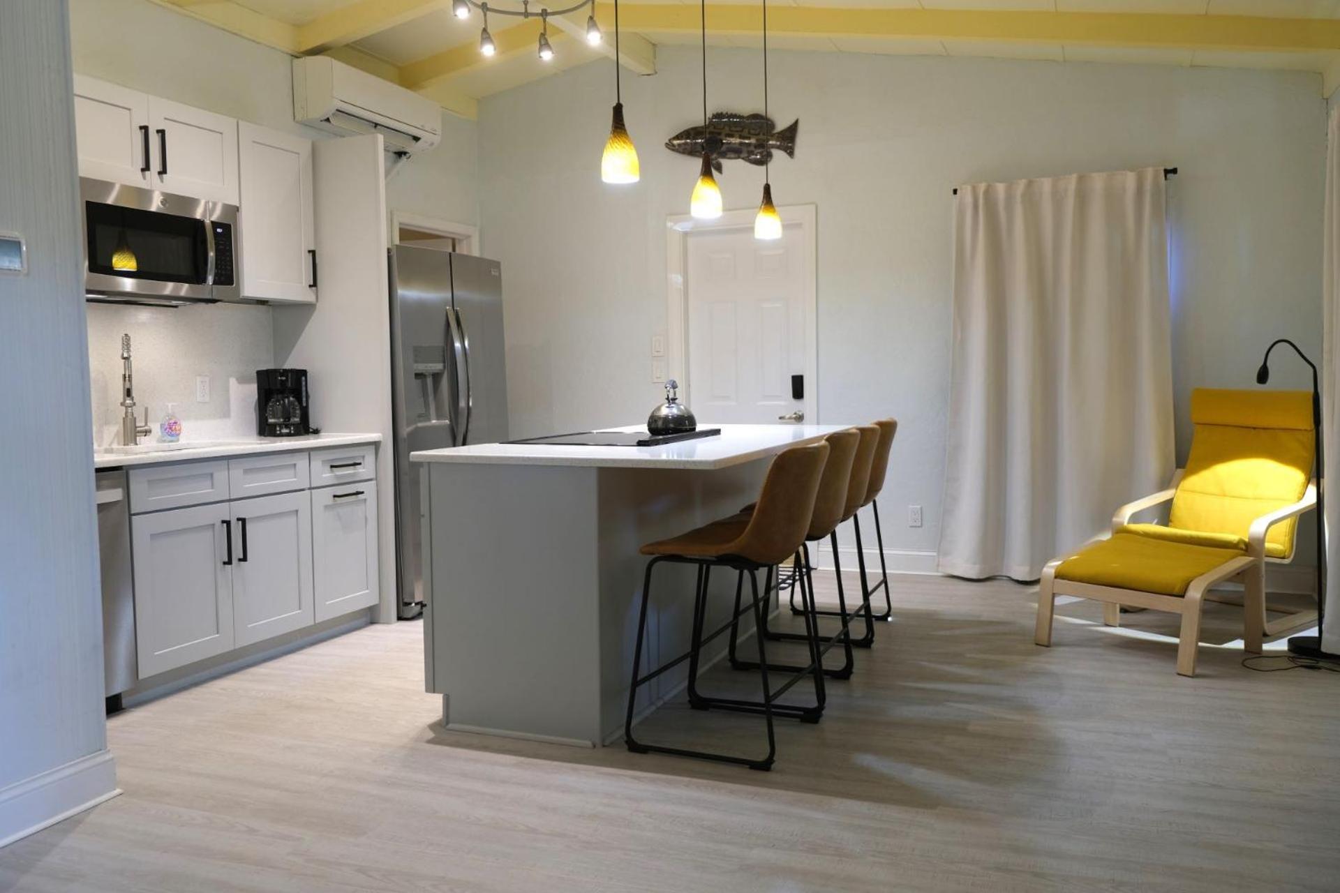 Beachpoint Cottages Сиеста Кий Екстериор снимка